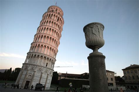 Leaning Italian tower – no, not that one – in danger of collapse